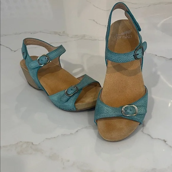 Dansko NEW Tricia Turquoise Blue Pebbled Leather Sandals EU 38/ US 7.5-8 - Picture 3 of 12